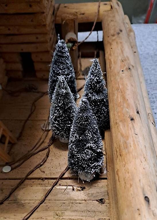 Giocattoli: Farmhaus mit Beleuchtung plus Figuren – Usato da Untersiggenthal venduto da Myrthamw 4