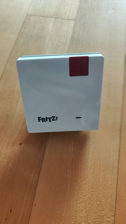 FritzBox Fon WLAN HomeServer 50000 + Repeater | Kaufen auf Ricardo