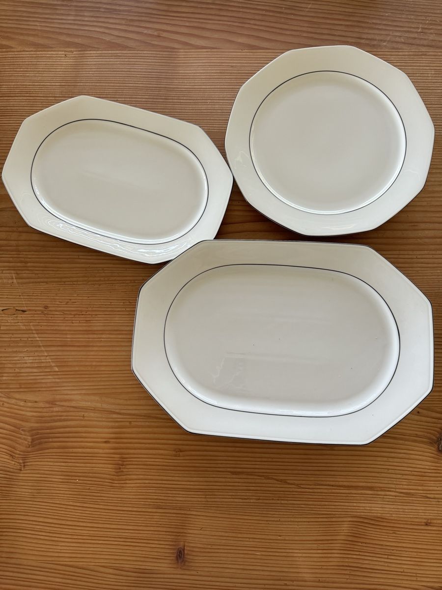 Piatti di portata: 3 Servierteller oval weiss mit Rand guter Zustand – Usato da Lanzenhäusern venduto da Galaa 3