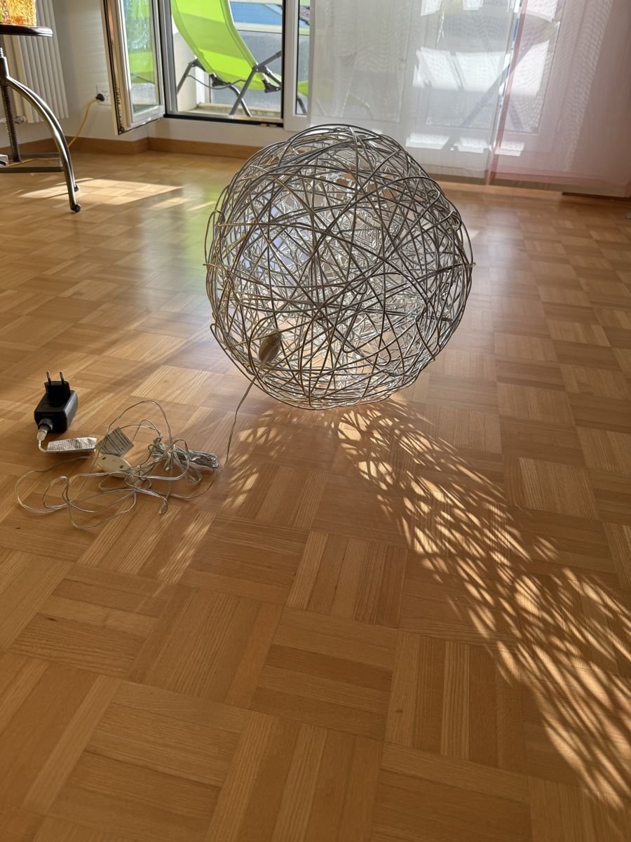 Lampade: Bodenlampe – Usato da Winterthur venduto da Montreal63 4