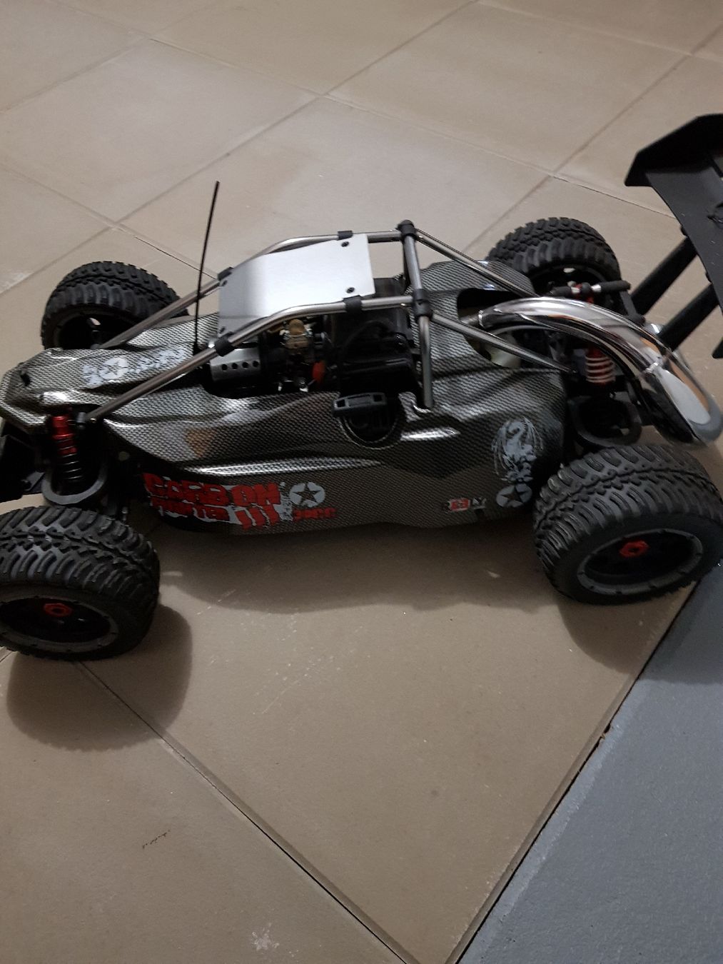 Modellismo RC: Carbonbreaker kein Fg Carson Hpi – Usato da Römerswil LU venduto da Jimmi12 3