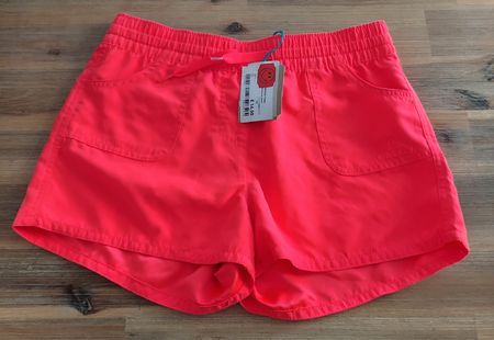 Kurze Hose neonrot Grösse 152 neu mit Etikett
