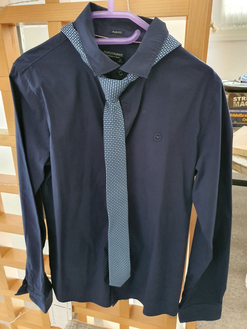 Lotti & Set di vestiti: Blazer, Hemd (Gr. 152) und Krawatte – Usato da Schaan venduto da nekuwi 3