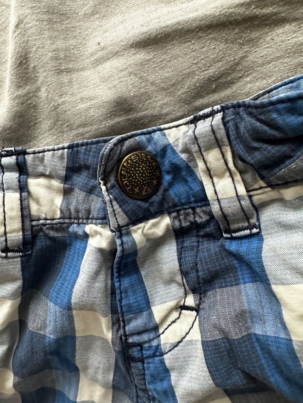 Quiksilver Pantaloni: Kurze Hose Quiksilver – Usato da Dürrenroth venduto da tvy_bh56 1