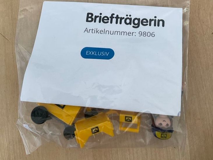 Playmobil Giocattoli: Playmobil Briefträgerin – Usato da Chur venduto da itaevalta 1