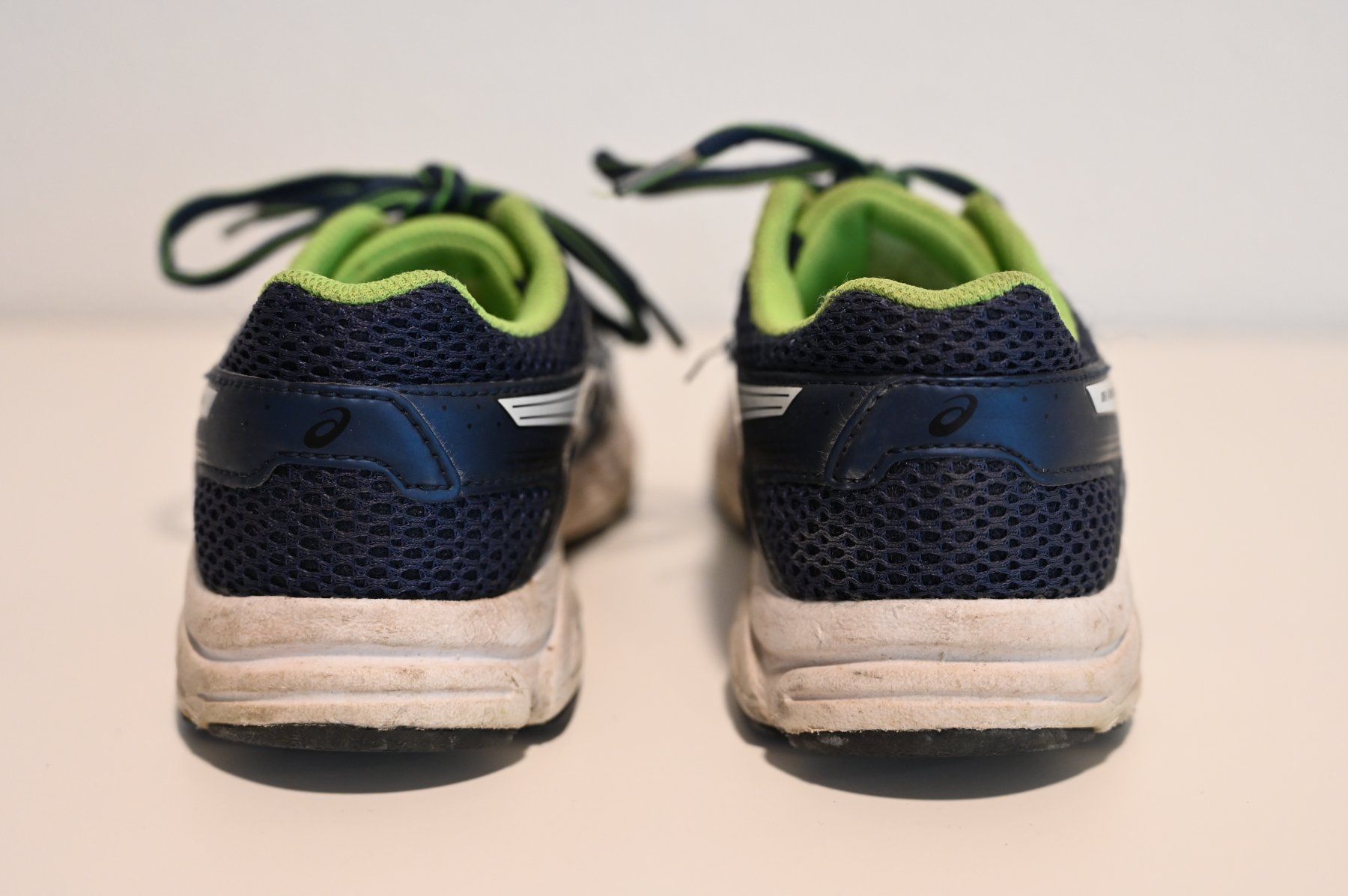 Asics Scarpe per ragazzi: Asics Laufschuhe (Grösse 35.5) – Usato da Reichenbach i. K. venduto da Dani16 2