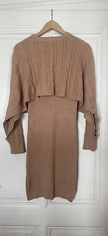 Vestiti: Robe maille 2 pièces  – Usato da Genève venduto da cel_zk6m