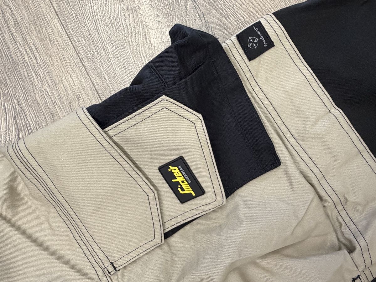 Snickers Pantaloni: pantalon de travail Snickers 6341 AllroundWork – Nuovo e nell'imballaggio originale da Lausanne venduto da OFFICINA.shop 2