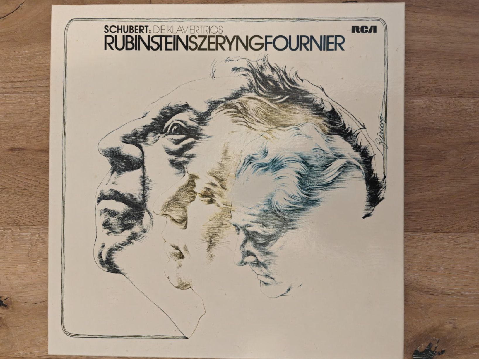 Dischi in vinile: Schubert Klaviertrios RCA Box 2 LP Rubinstein Heifetz – Usato da Männedorf venduto da Rueiva