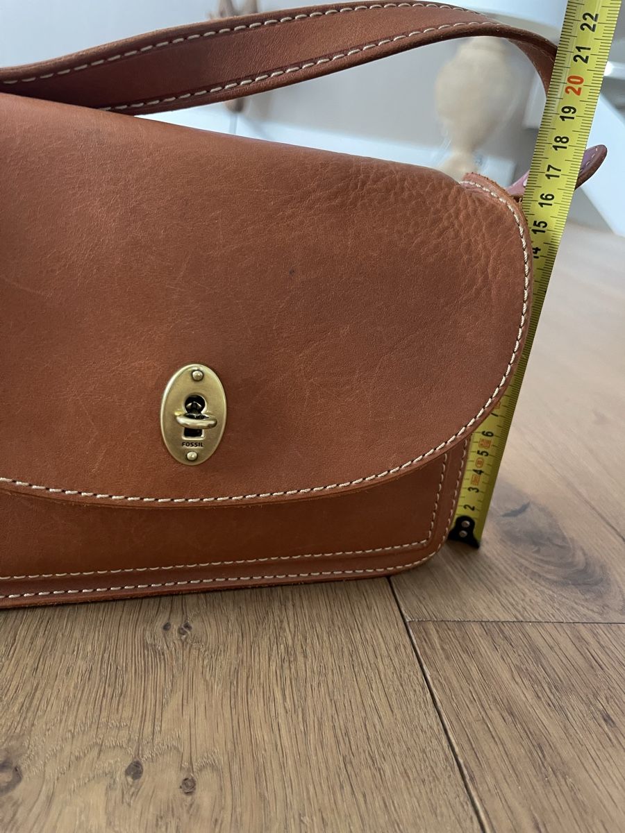 Fossil Borse: Fossil Schultertasche Leder braun gebraucht  – Usato da Dornach venduto da cmuenger 1