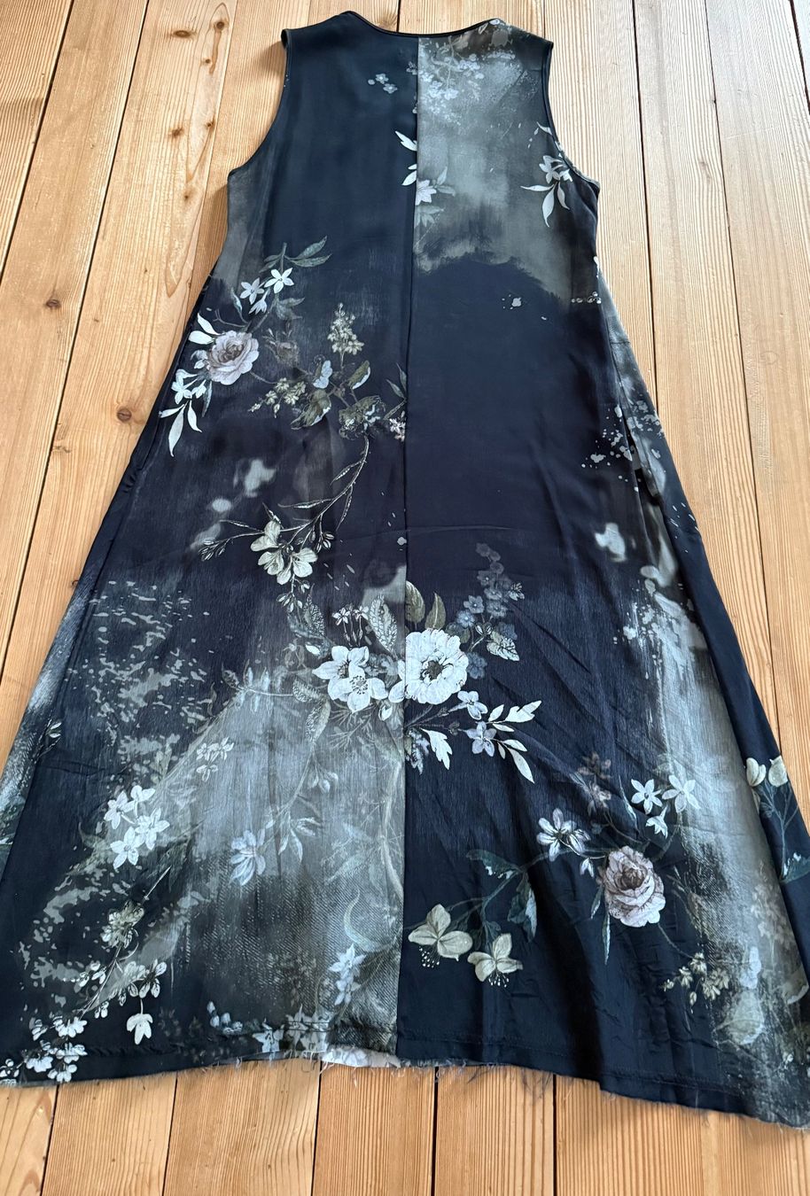 Kleider: Geblümtes Seidenkleid R13 – Gebraucht aus Luzern von Mamutpe 1