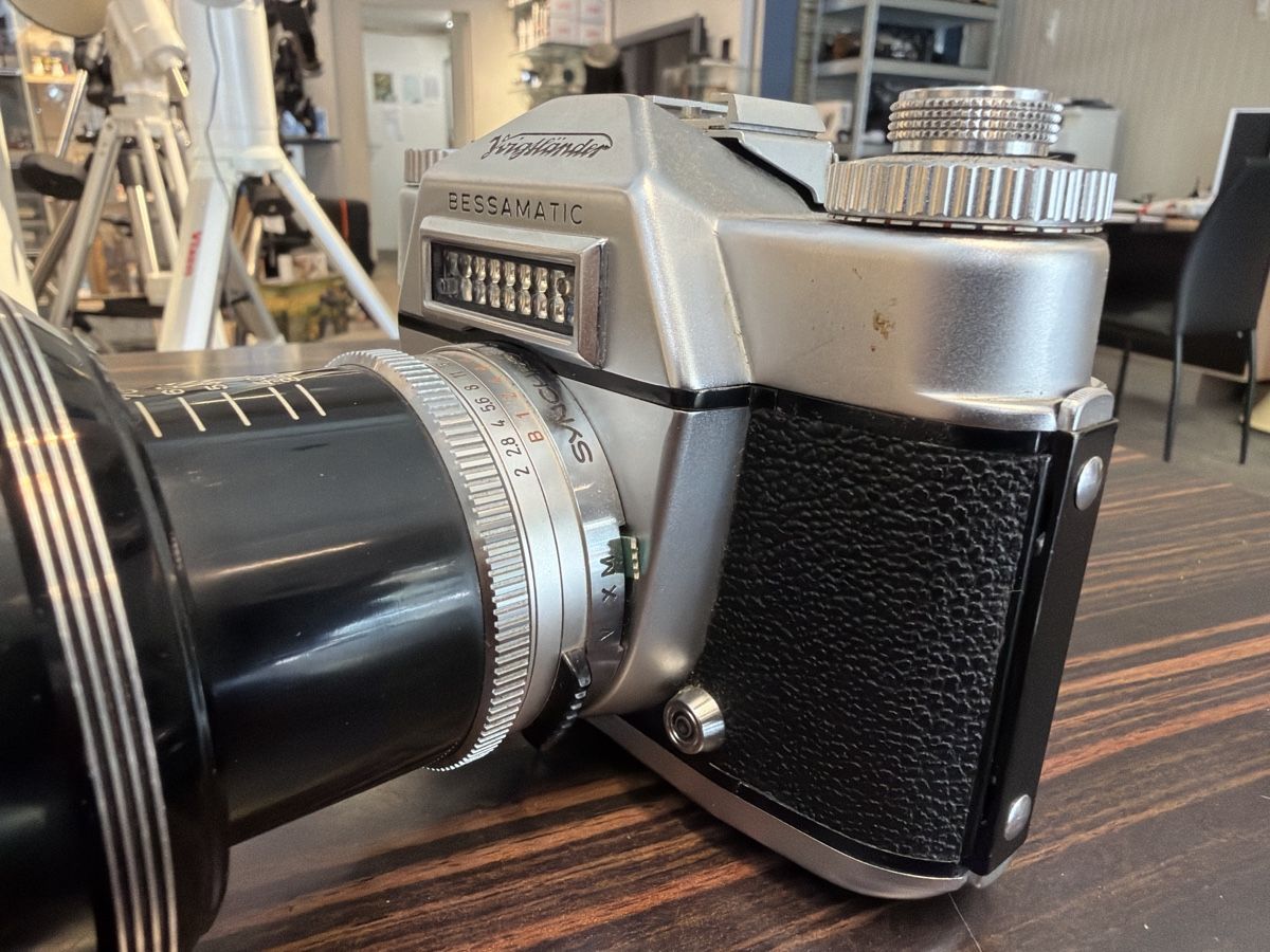 Voigtländer Fotocamera: Voigtländer Bessamatic Zoomar 2.8  – Usato da Zürich venduto da KochphotoAG 6