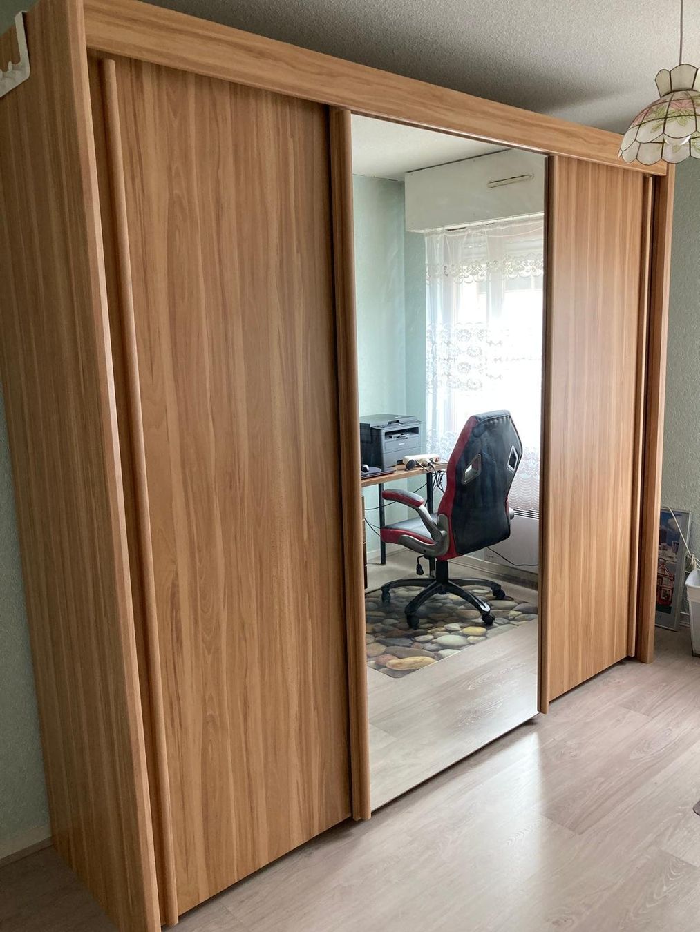Armadi: Armoire comme neuve – Usato da Le Grand-Saconnex venduto da sonia38