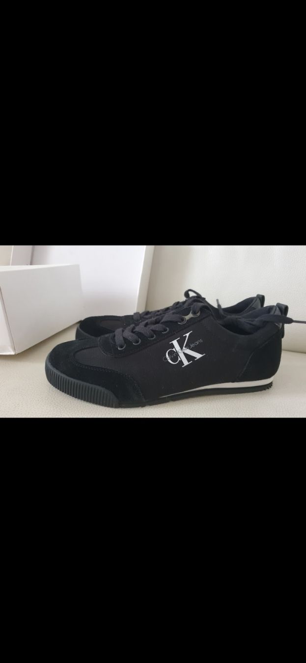 Calvin Klein Herrenschuhe: Baskets Calvin Klein 44 NEUVES – Neu und originalverpackt aus Les Acacias von minnie6