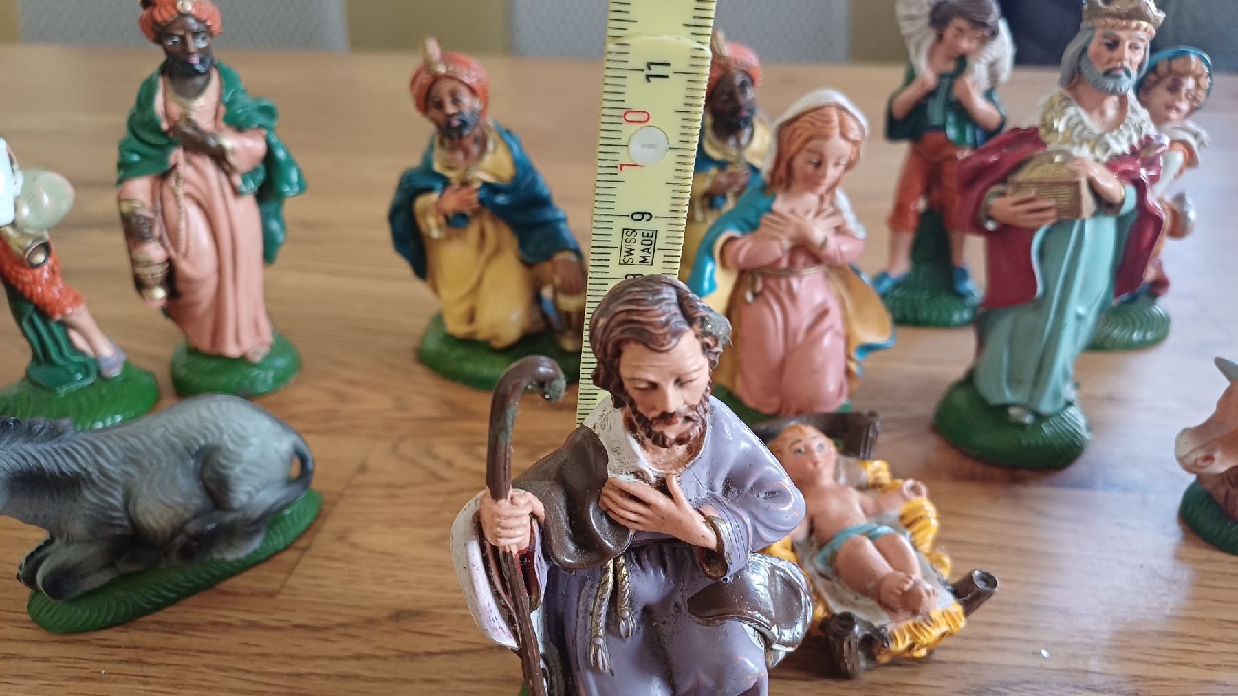 Statuette: Alte Krippenfiguren – Usato da Flawil venduto da Naphtali 1