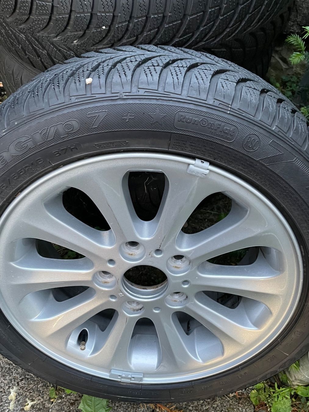BMW Pneumatici & Ruote complete: 4 BMW ORIGINAL WINTERRÄDER. FÜR EINSER BMW E87 & E88. – Usato da Itingen venduto da sette 5