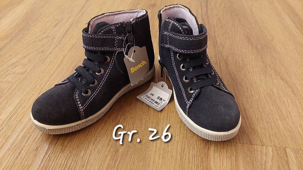 Scarpe per ragazzi: NEU: Bench Kinderschuhe Gr. 26 – Usato da Edlibach venduto da mirjam_89