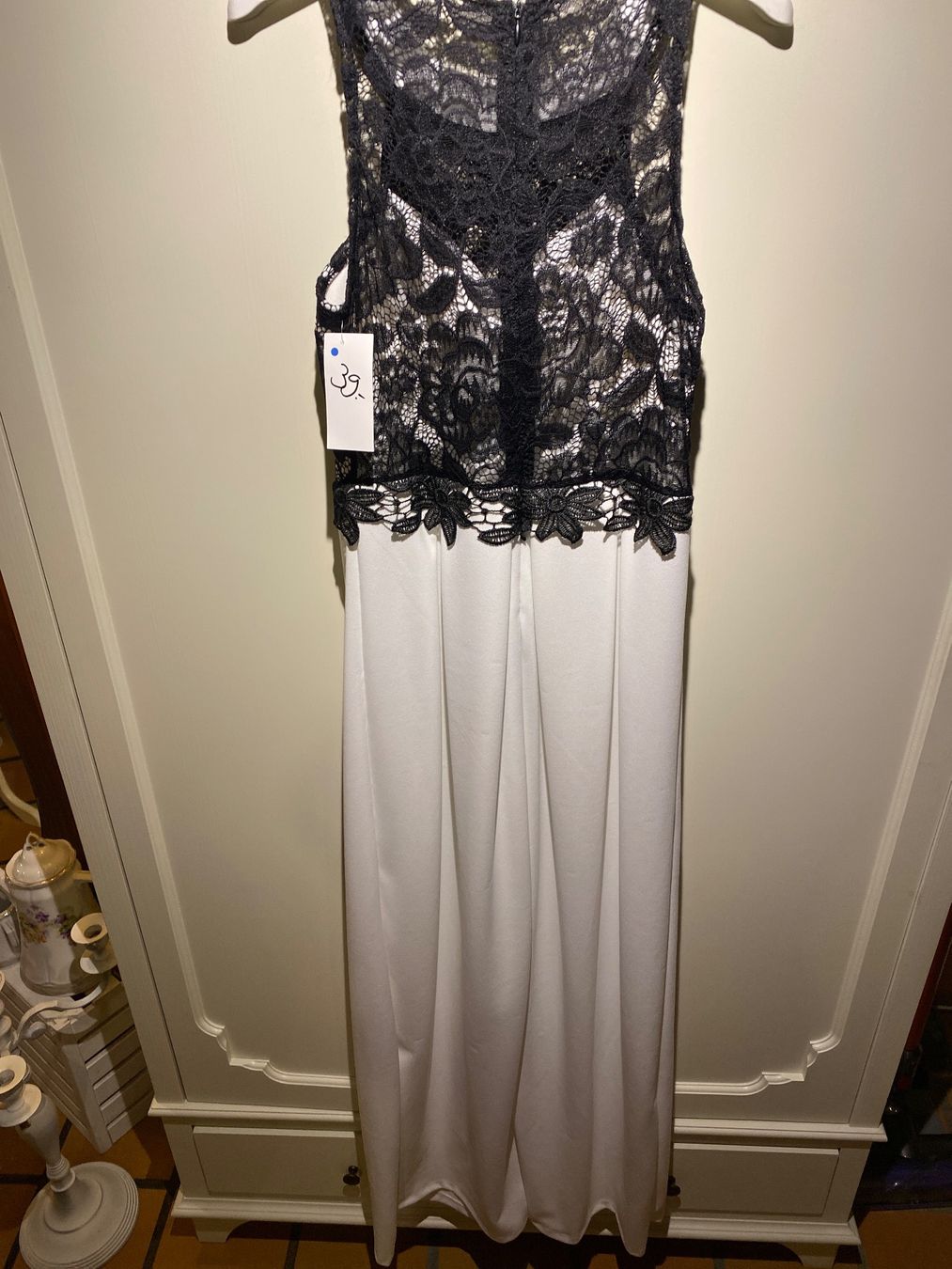 Vestiti: VINTAGE DAMENKLIED WEISS-SPITZEN SCHWARZ – Nuovo e nell'imballaggio originale da Meienried venduto da ManuelaBoutique 4