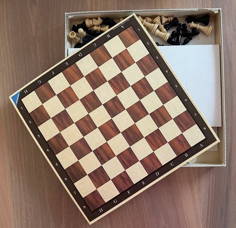 Ravensburger Giochi: Brettspiel "Schach / Dame / Mühle" (Ravensburger) – Usato da Bülach venduto da Klafon 1