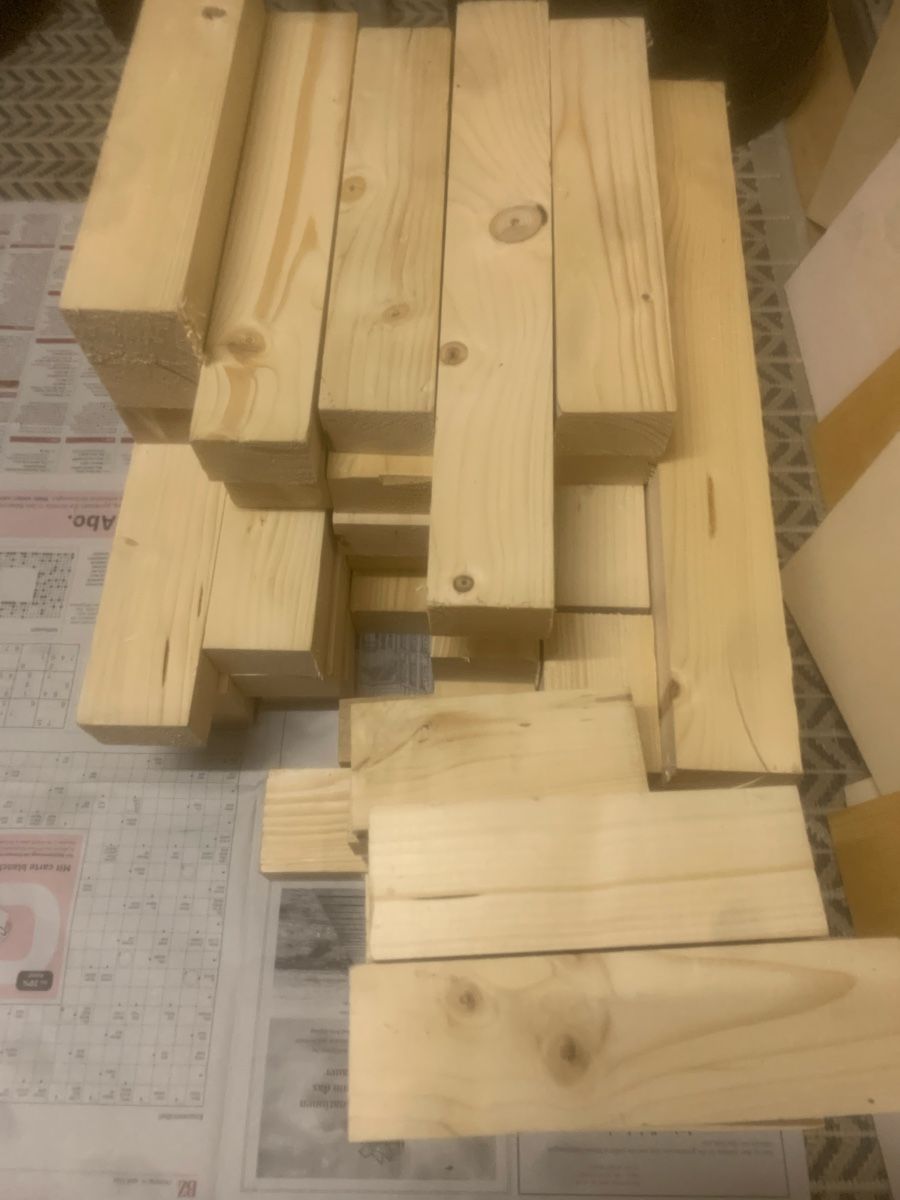 Holzartikel: Brennholz Fichte / Tanne – Neu (gemäss Beschreibung) aus Belp von _b9mc