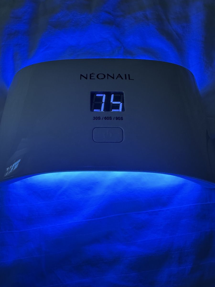 Lampade: NEONAIL LED UV-Lampe 12W – Nuovo (secondo la descrizione) da Luzern venduto da Johannas-flohmarkt 2