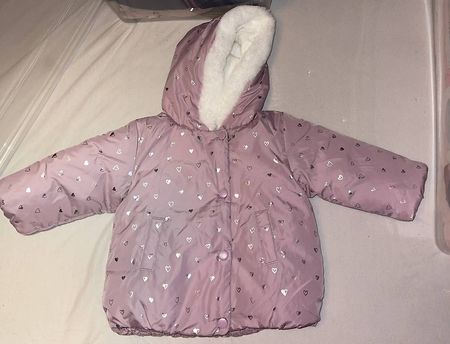 Winterjacke 12 Monate ungetragen