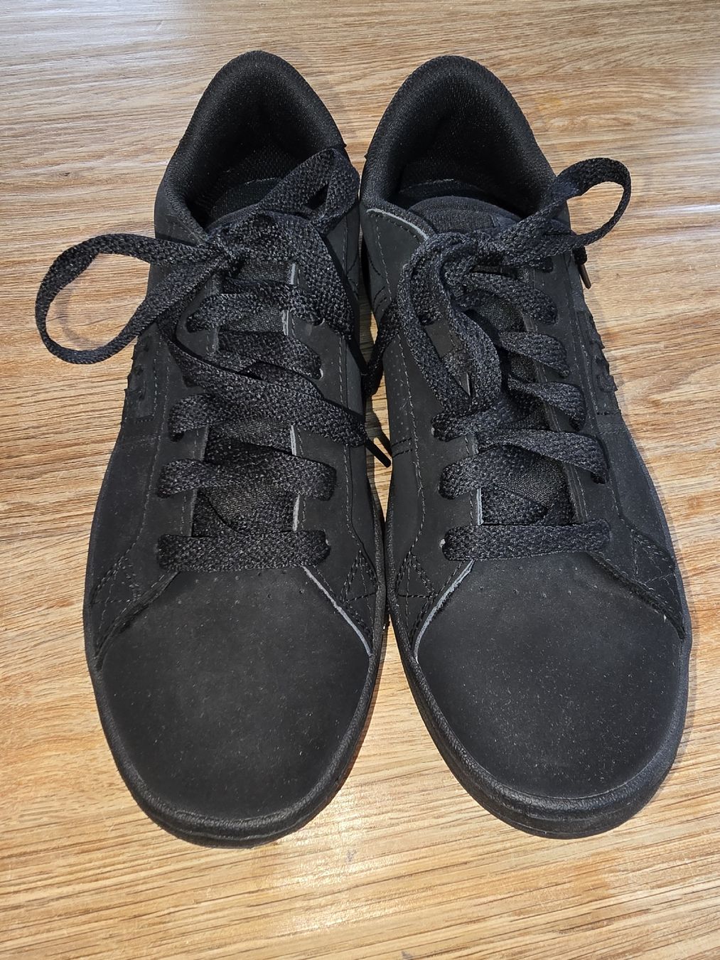 DC shoes Scarpe da uomo: DC Schuh pure schwarz, Gr. 40.5 – Usato da Morschach venduto da Monikawi