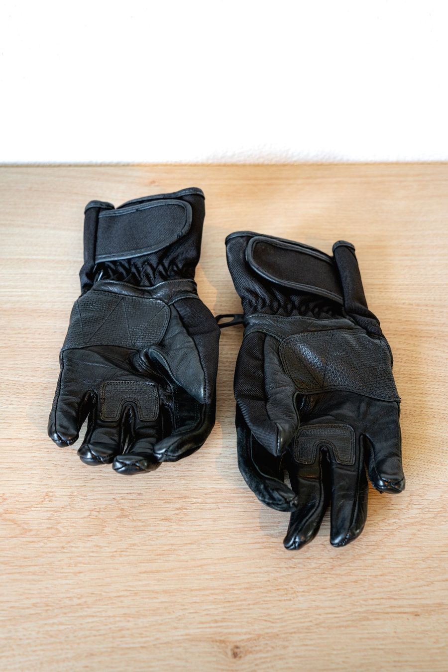 Guanti & manicotti: Motorradhandschuhe S/M – Usato da Rickenbach b. Wil venduto da mfrei103 2