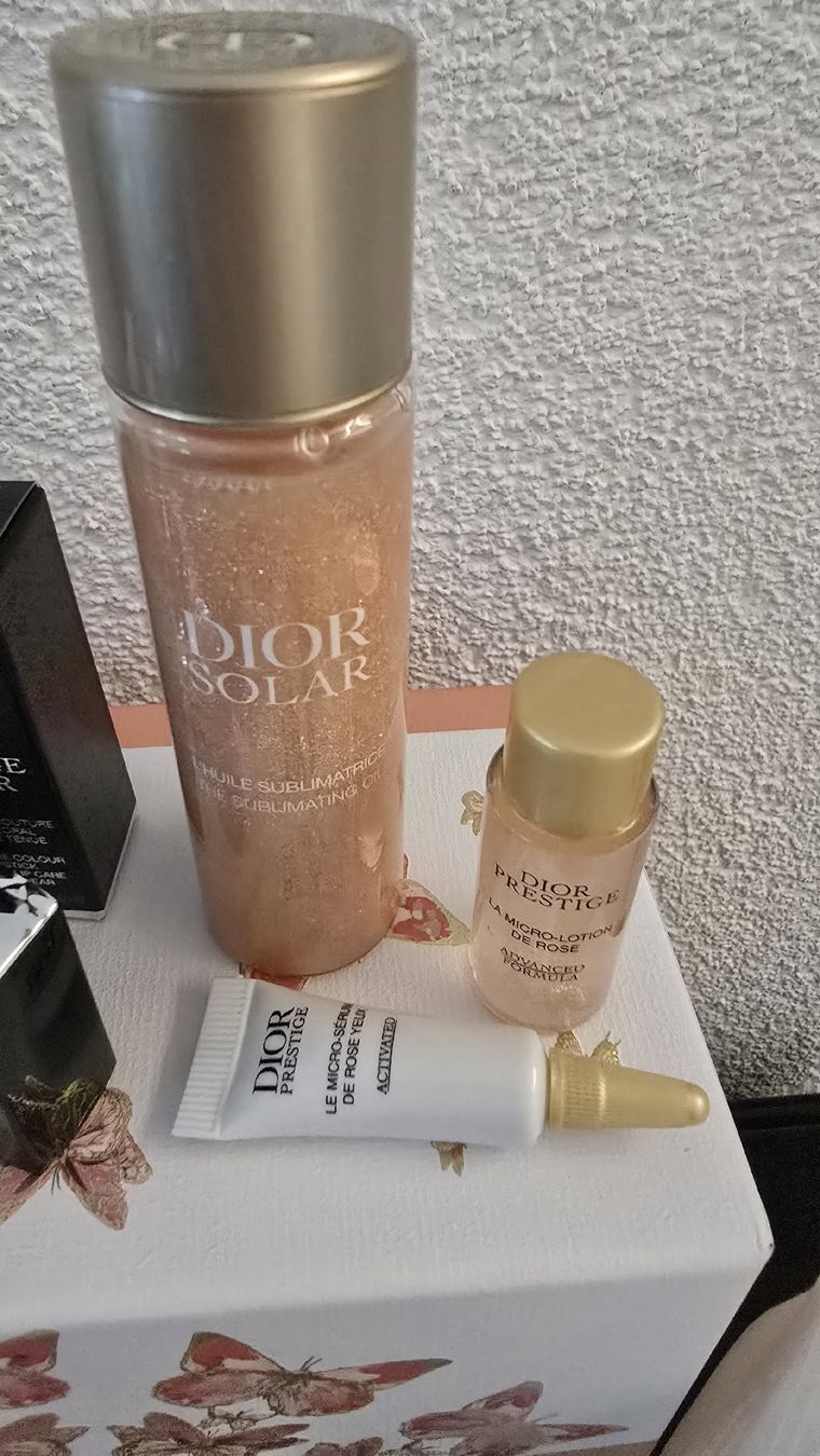 Dior Altro per la cura del corpo: Dior Beauty Set mit Solar Öl – Nuovo (secondo la descrizione) da wallisellen venduto da funkelsternchen5 3