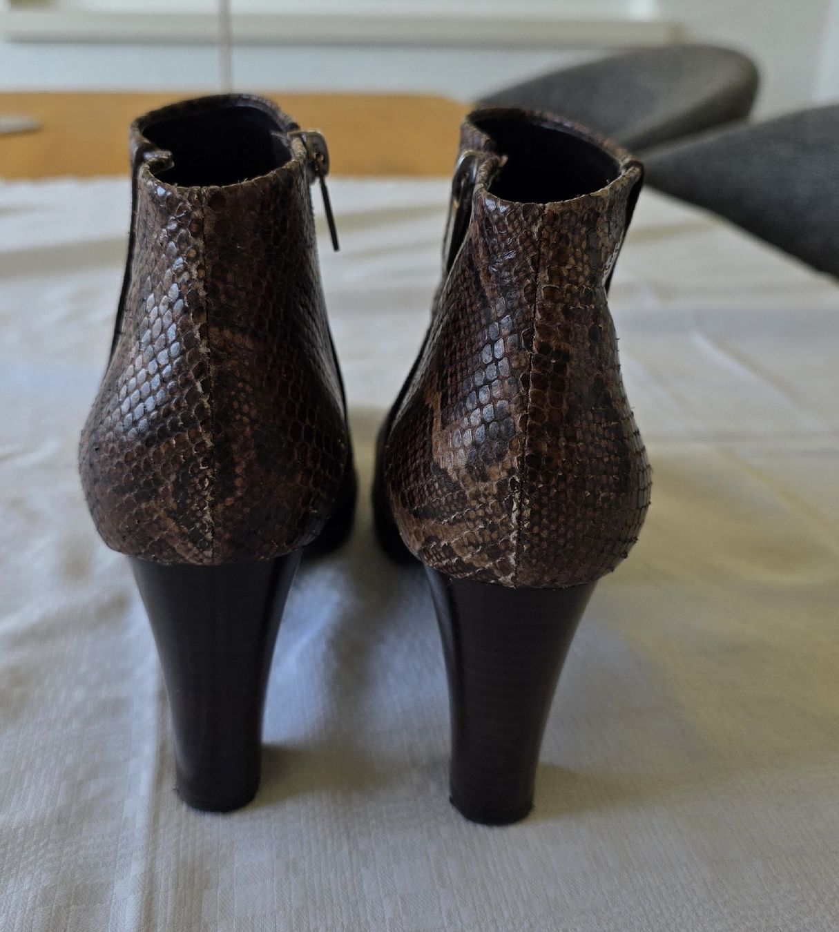Scarpe da donna: Wunderschöne Stiefeletten von "GiorM Firenze" Gr. 39.5 – Usato da Schneisingen venduto da backstore24 3