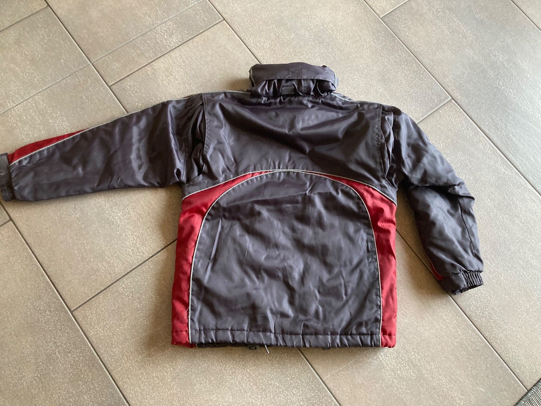 Giacche & Cappotti: Jacke Gr. 140 – Usato da Mosnang venduto da Kusli09 1