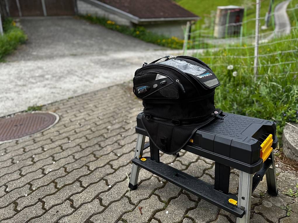 Taschen: Oxford Tankrucksack schwarz – Gebraucht aus Oberägeri von Omen70 3