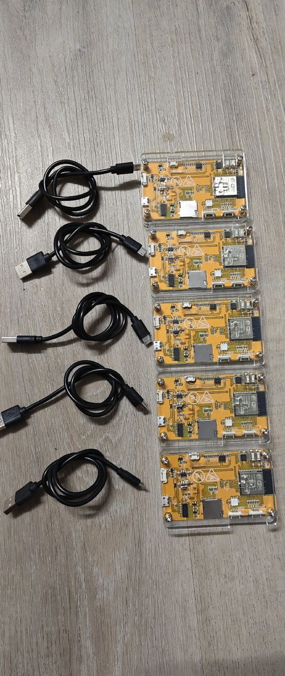 Nerdminer Coin Miner: 5x NerdMiner V2 mit Kabeln – Usato da Mülligen venduto da MisterBubbles 1