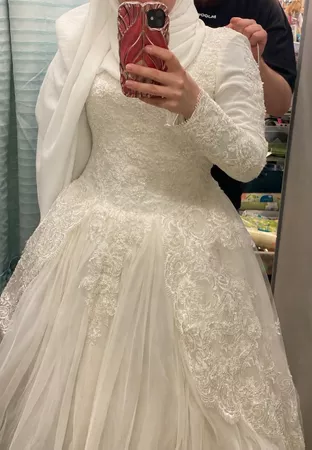 Wunderschönes Brautkleid 👰🏼‍♀️💍 langarm mit langem Schlei