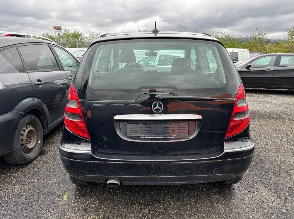 Mercedes-Benz Autos: MERCEDES-BENZ A 170 Avantgarde – Gebraucht aus Oftringen von alourag 3