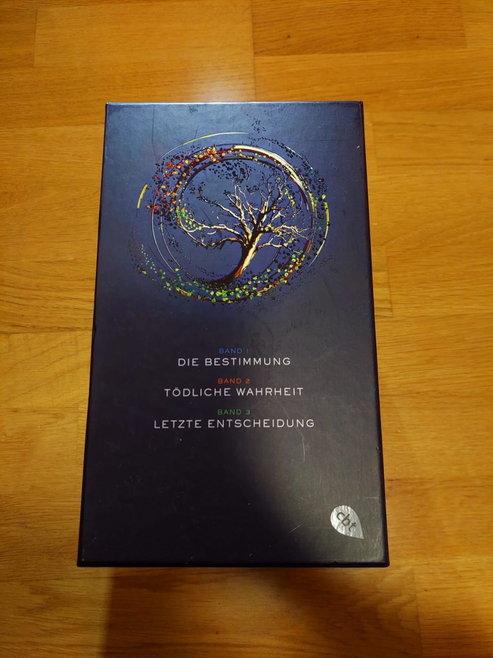 Libri: Divergent - Die Bestimmung - Veronica Roth – Usato da Köniz venduto da cle_ 4