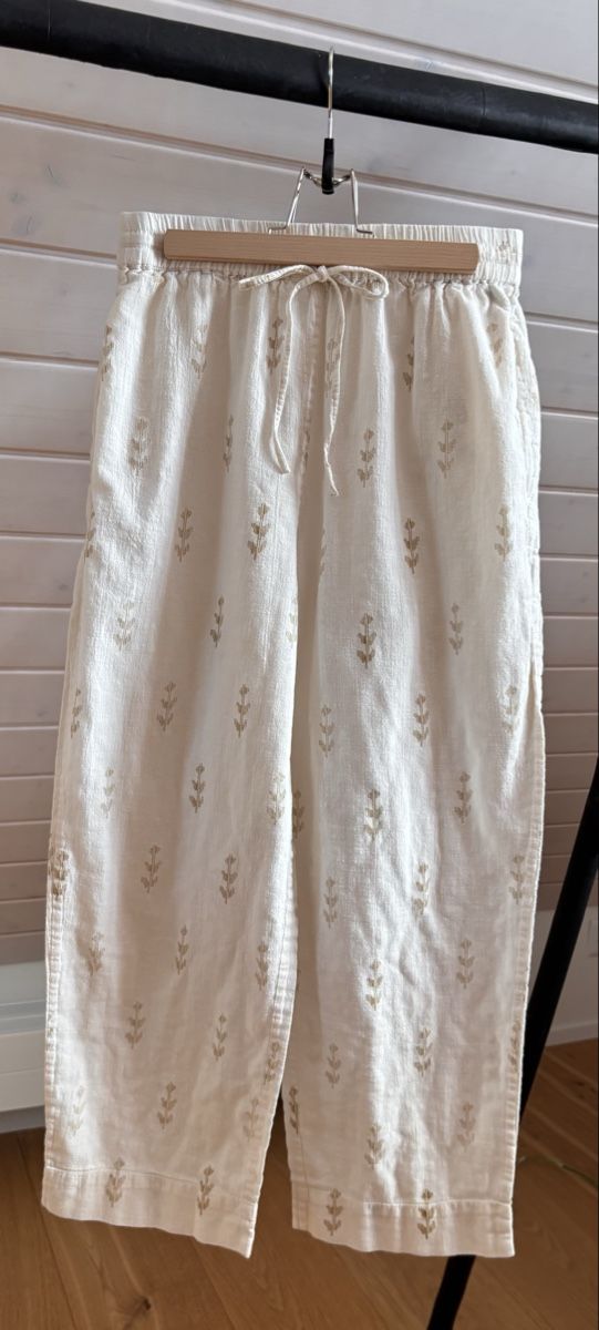 Négligés & Pyjamas: TOAST embroidered pajamas bottoms, xs – Neuf (Voir description) à Kilchberg ZH par ben_pc68
