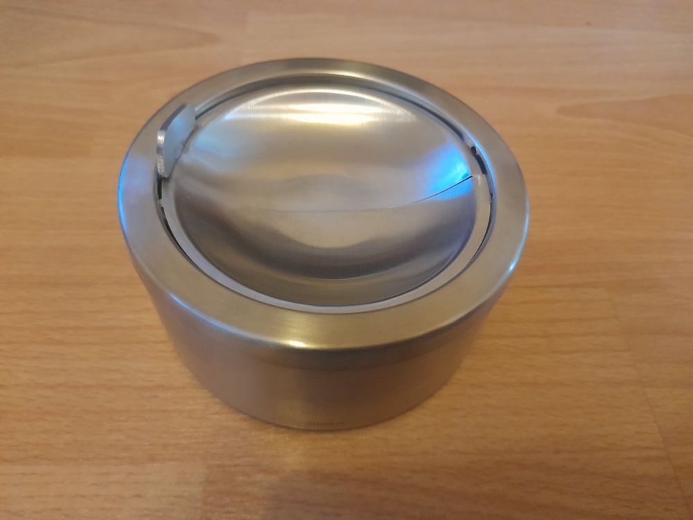 Boncy Edelstahl Aschenbecher Mit Deckel - Silber, Für Innen & Auto