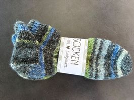selbstgestrickte Socken