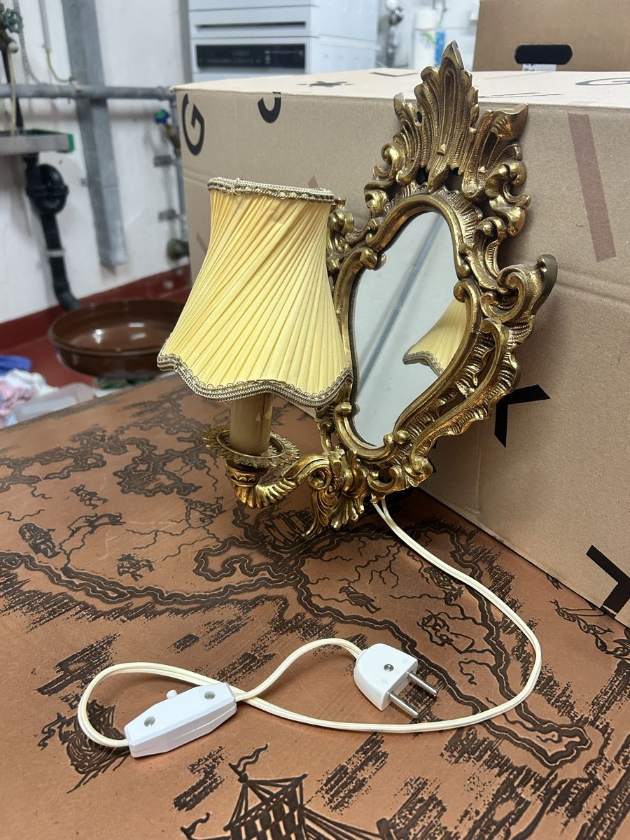 Lampade: Historische Wandlampe – Usato da Oberaach venduto da xxvaaneexx