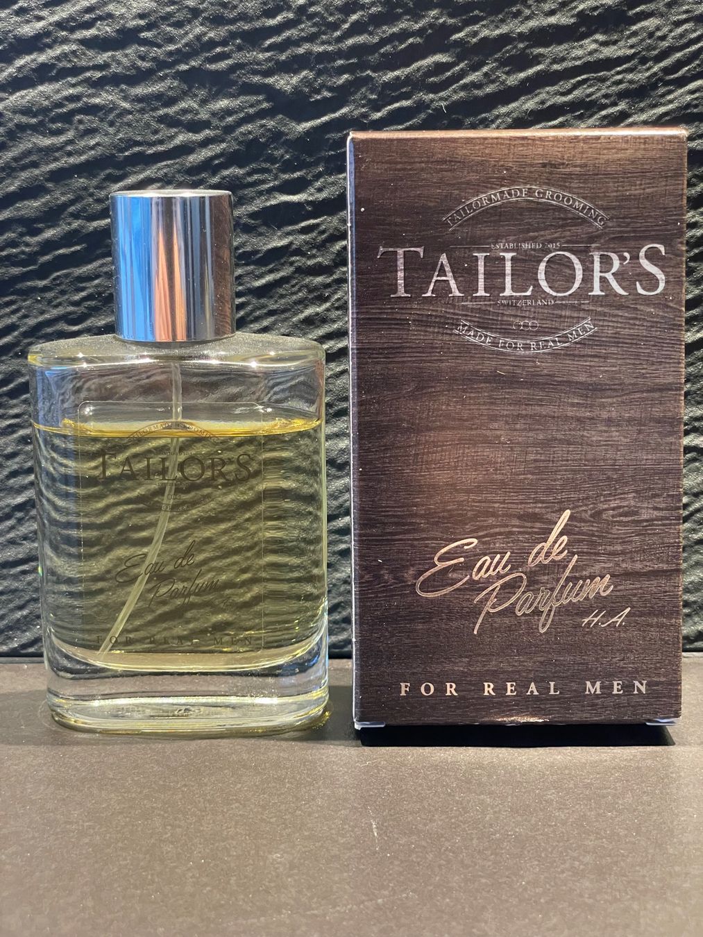 Parfum & Eau de Toilette: Tailor‘s Esu de Parfum for Real Men – Neu und originalverpackt aus Klingnau von Quasimondo 2