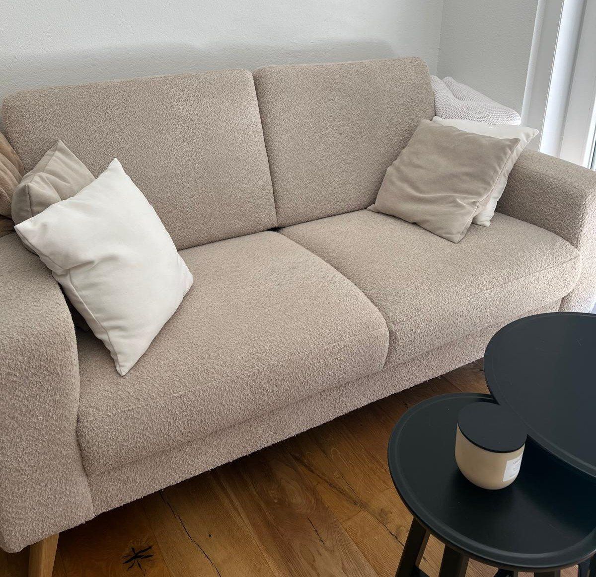Sofas: Couch Teddy beige (2-Sitzer) – Gebraucht aus St. Margrethen SG von pegiiii 1