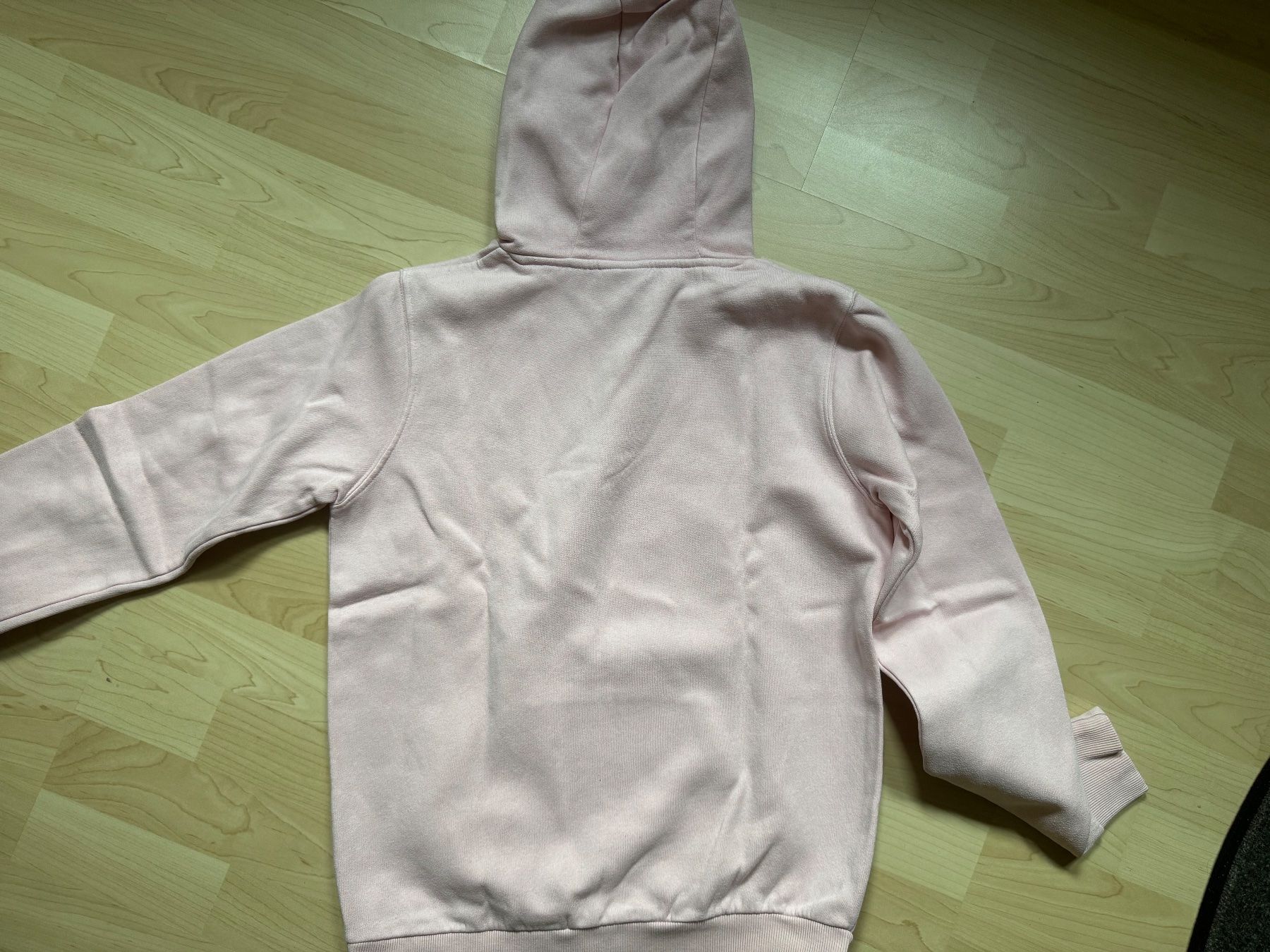 Ellesse Pulls et sweat-shirts: Ellesse Kapuzenpullover rosa Grösse 152-158 gebraucht – D'occasion à Bäriswil BE par salatissimo 2