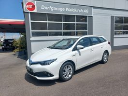 Toyota Auris Hybrid