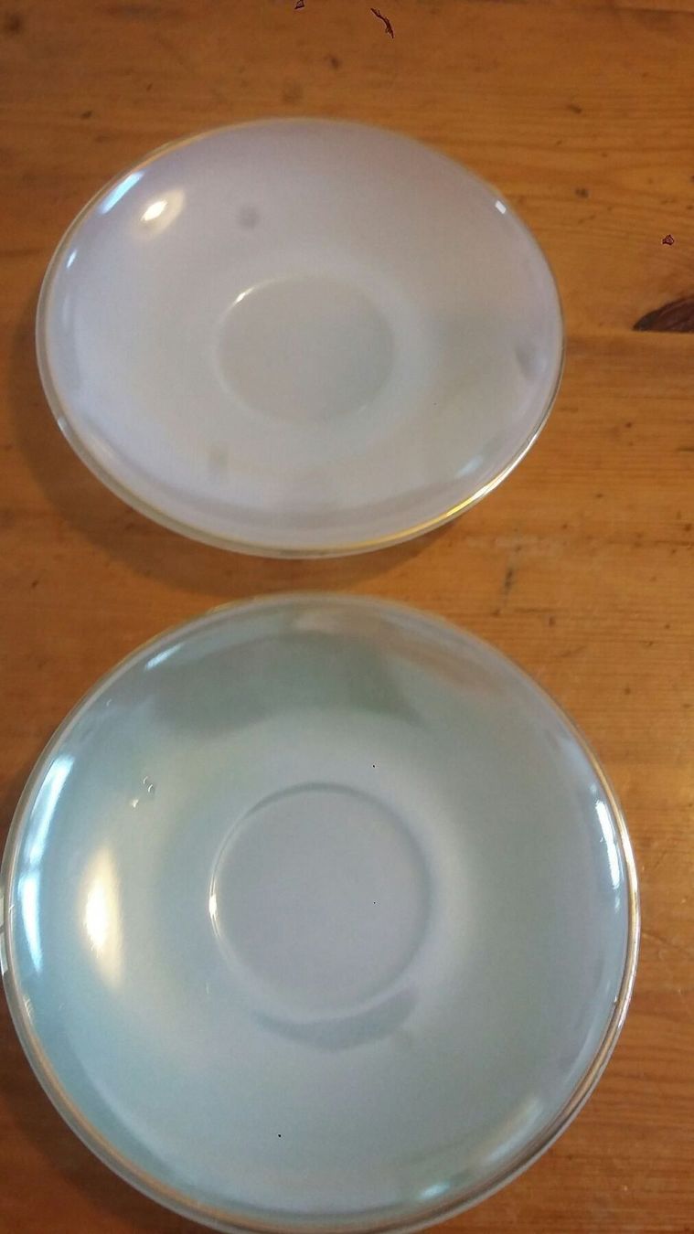 Set di piatti: Tasses ,sous tasses et sucrier – Usato da Miecourt venduto da Marly1 4