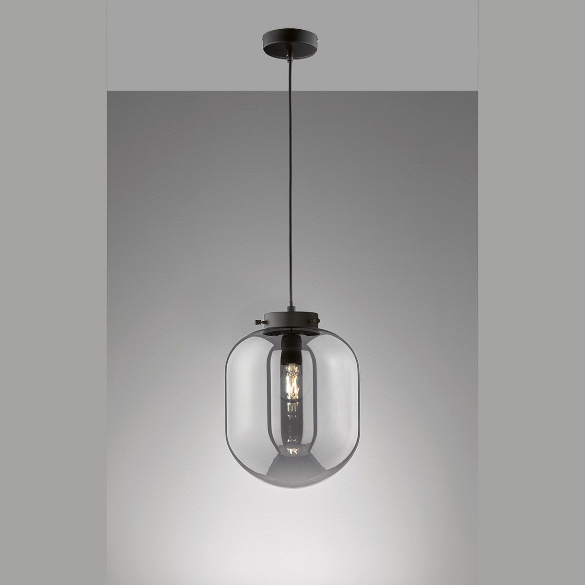 Lampadari & plafoniere: Pendelleuchte, Schwarz, 18 cm Ø, IP20 – Nuovo (secondo la descrizione) da Kreuzlingen venduto da Smart-Light