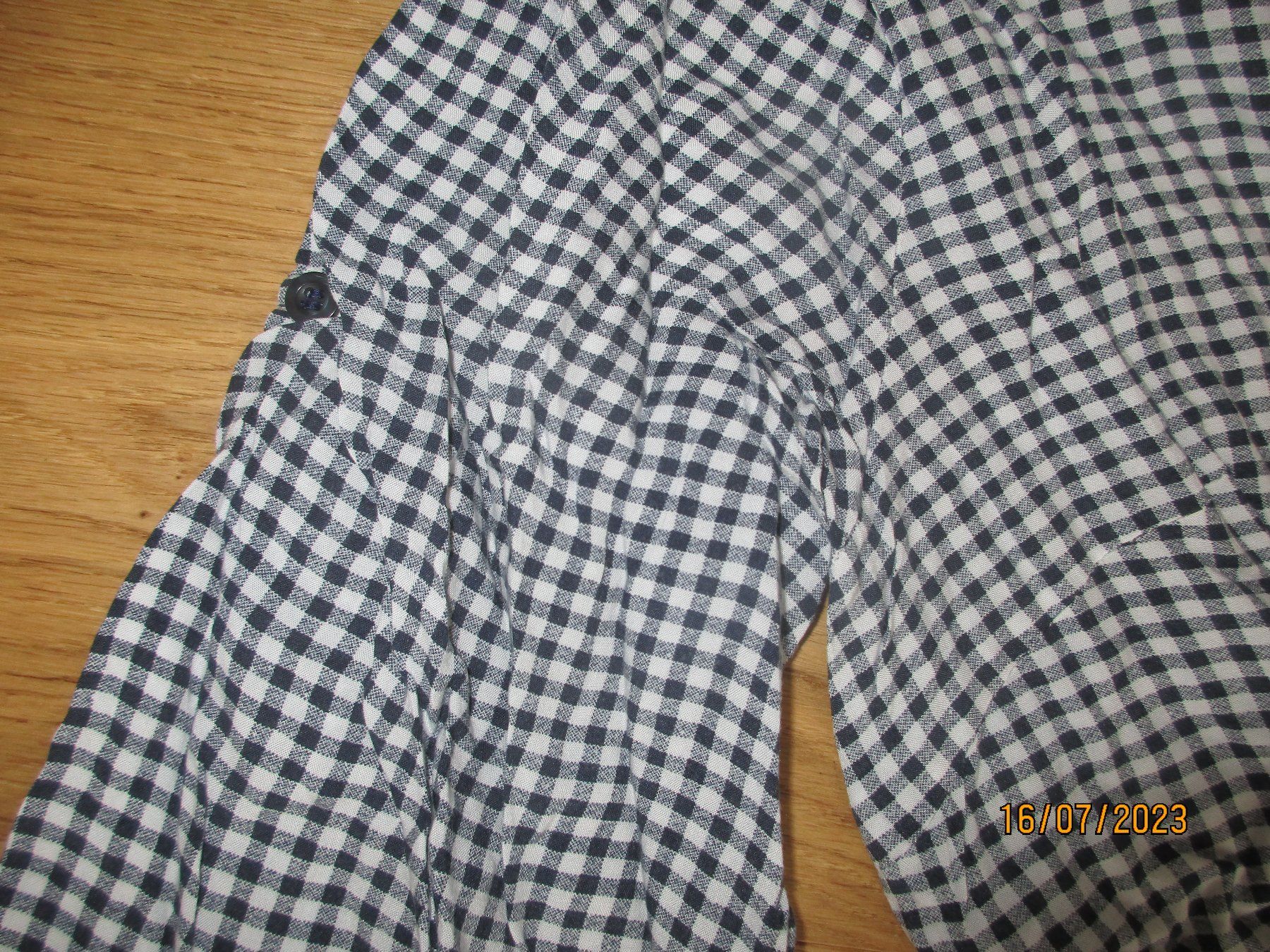 Camicette: Bluse F.D.Joseph sehr bequem 40 – Usato da Ottenbach venduto da Claurin 1