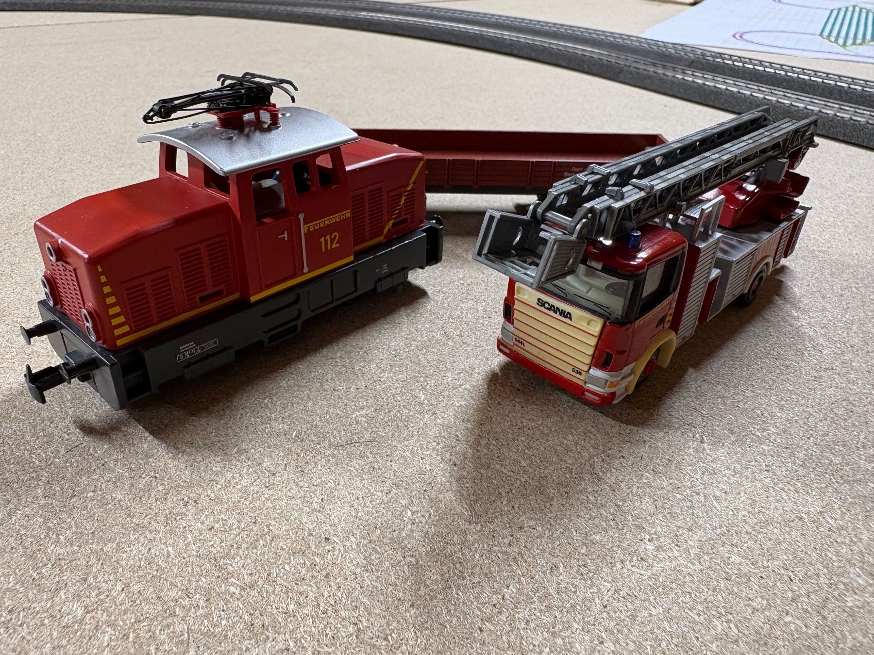 Märklin Modellini di ferrovie: Märklin 29752 H0 Startpackung "Feuerwehr" unvollständig – Usato da Aigle venduto da pie_xb7x 1