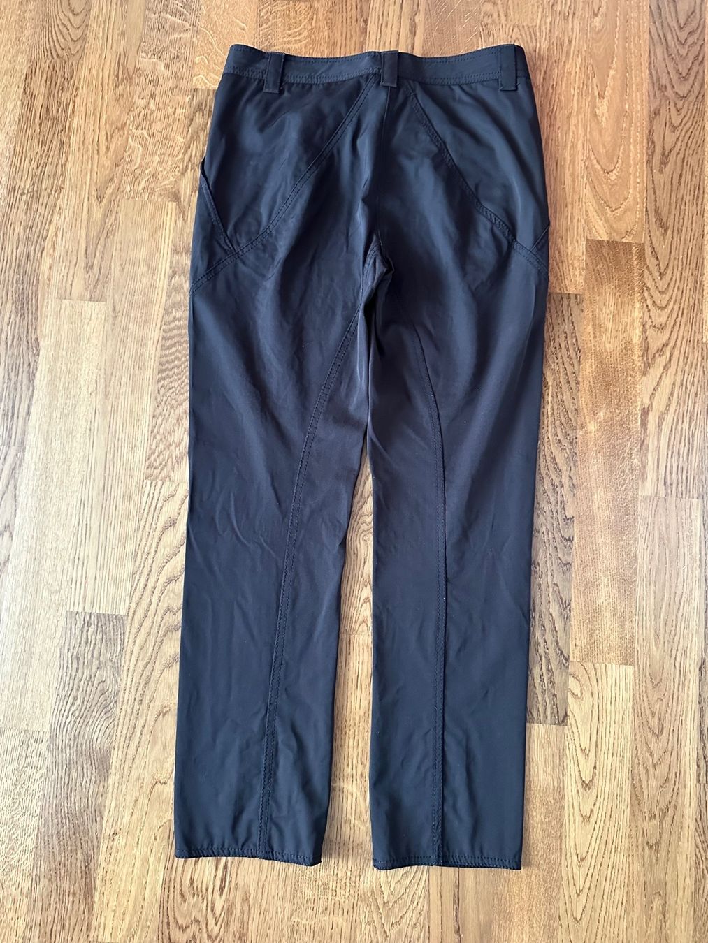Moschino Pantalons: Hose Moschino – Neuf avec emballage d'origine à Ebikon par nat_jzh5 1
