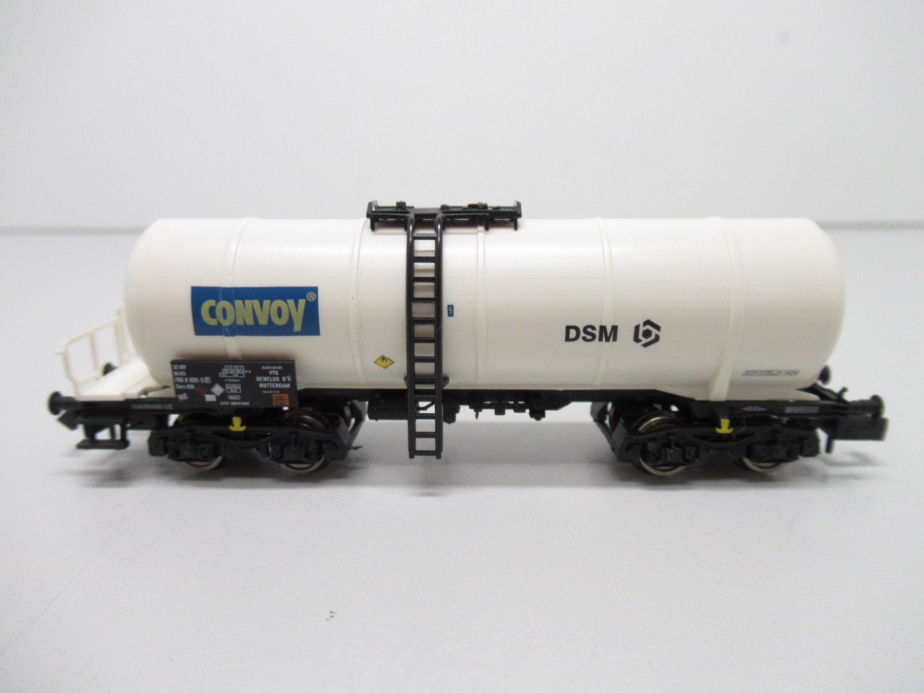 Fleischmann Modellini di ferrovie: Fleischmann 848024 Kesselwagen "DSM" Spur N – Usato da Basel venduto da mhmarken 1